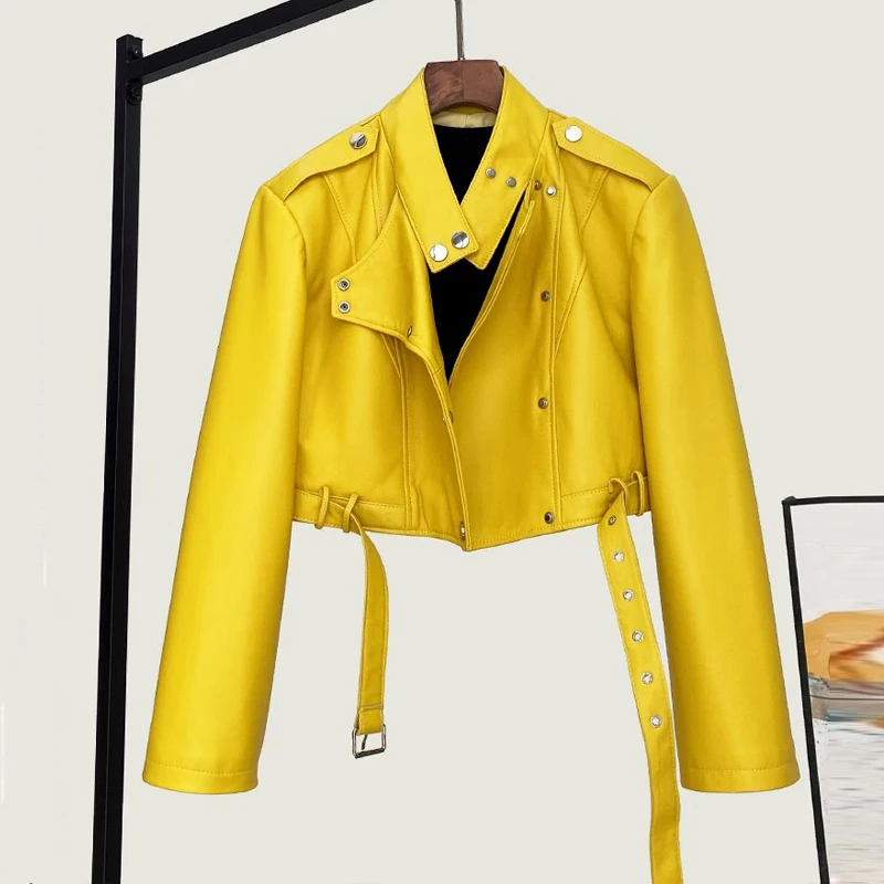 Giacche in vera pelle da donna 2025 New Fashion Colletto alla coreana Giacca stile moto allentata Cappotti corti in pelle di pecora a vita alta femminile