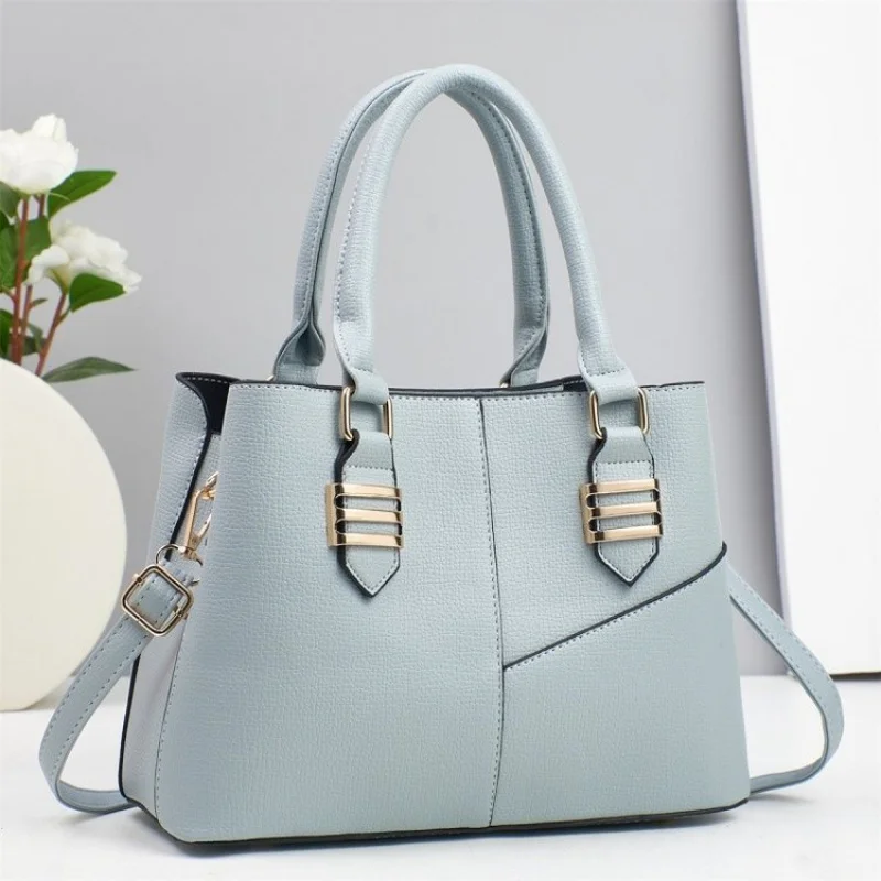 

Шикарная полированная новинка 2025 года, женская роскошная брендовая кожаная сумка на плечо, известный дизайнер, популярная винтажная классика ​