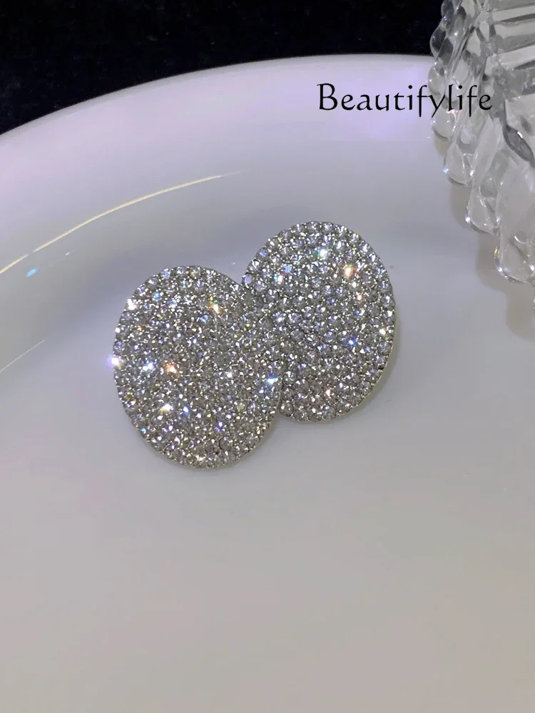 

Sparkling broken diamonds~ Light luxury and exquisite full diamonds, retro oval high-end , fashionable, simple and gentle