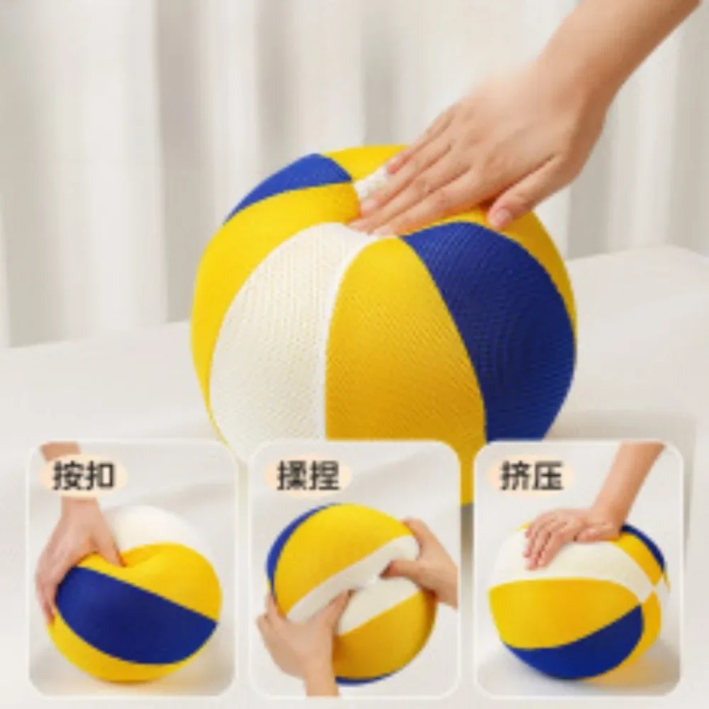 غطاء قماش كرة السلة من الإسفنج المرن الناعم للاستخدام الداخلي وكثافة كرة كتم الصوت والألعاب الرياضية بدون كرة ضوضاء