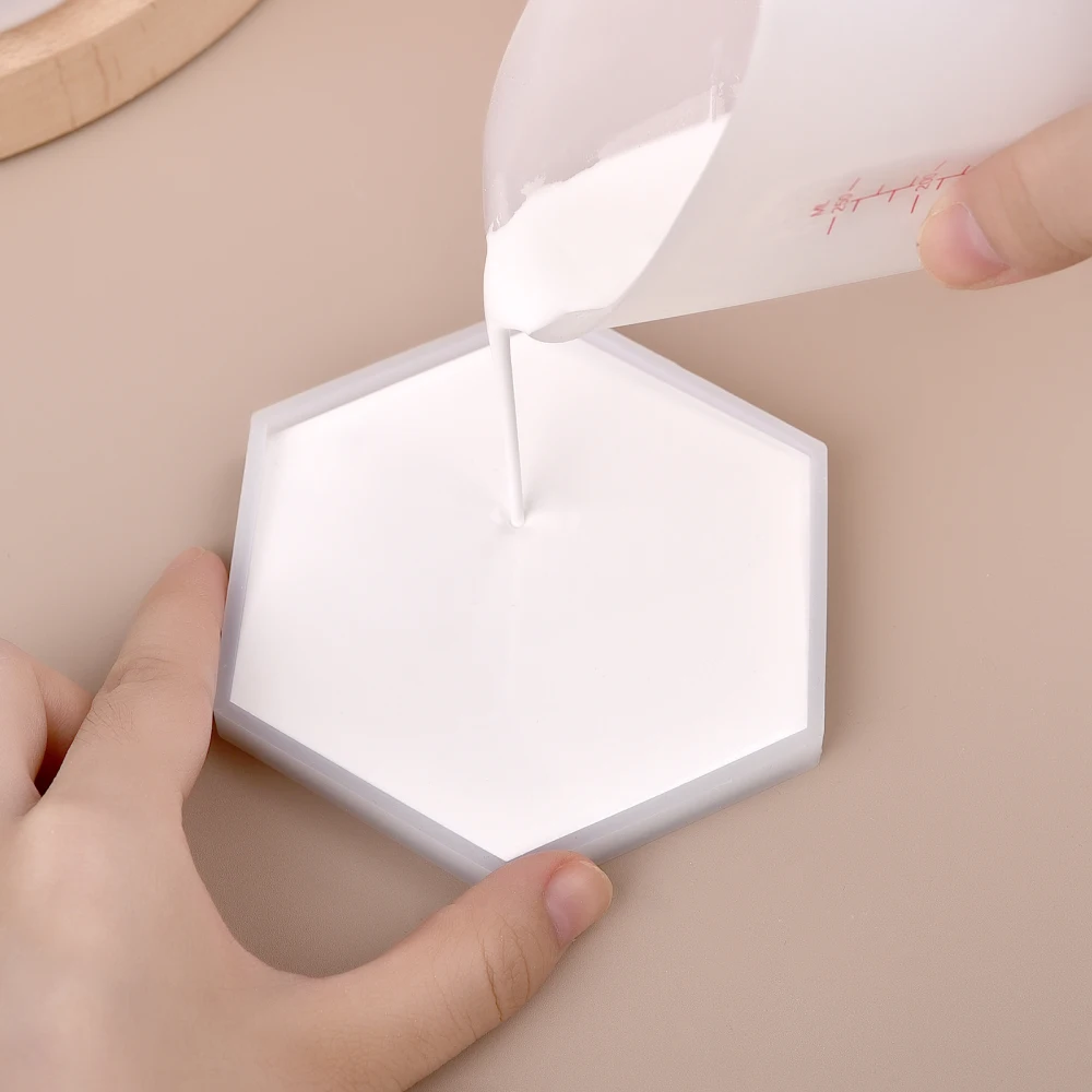 125/250/500ml Silicone Measuring Cup Tools With Scale DIY Gypsum Plaster Epoxy Resin Glue Mixing Cup Tools For Jewelry Making