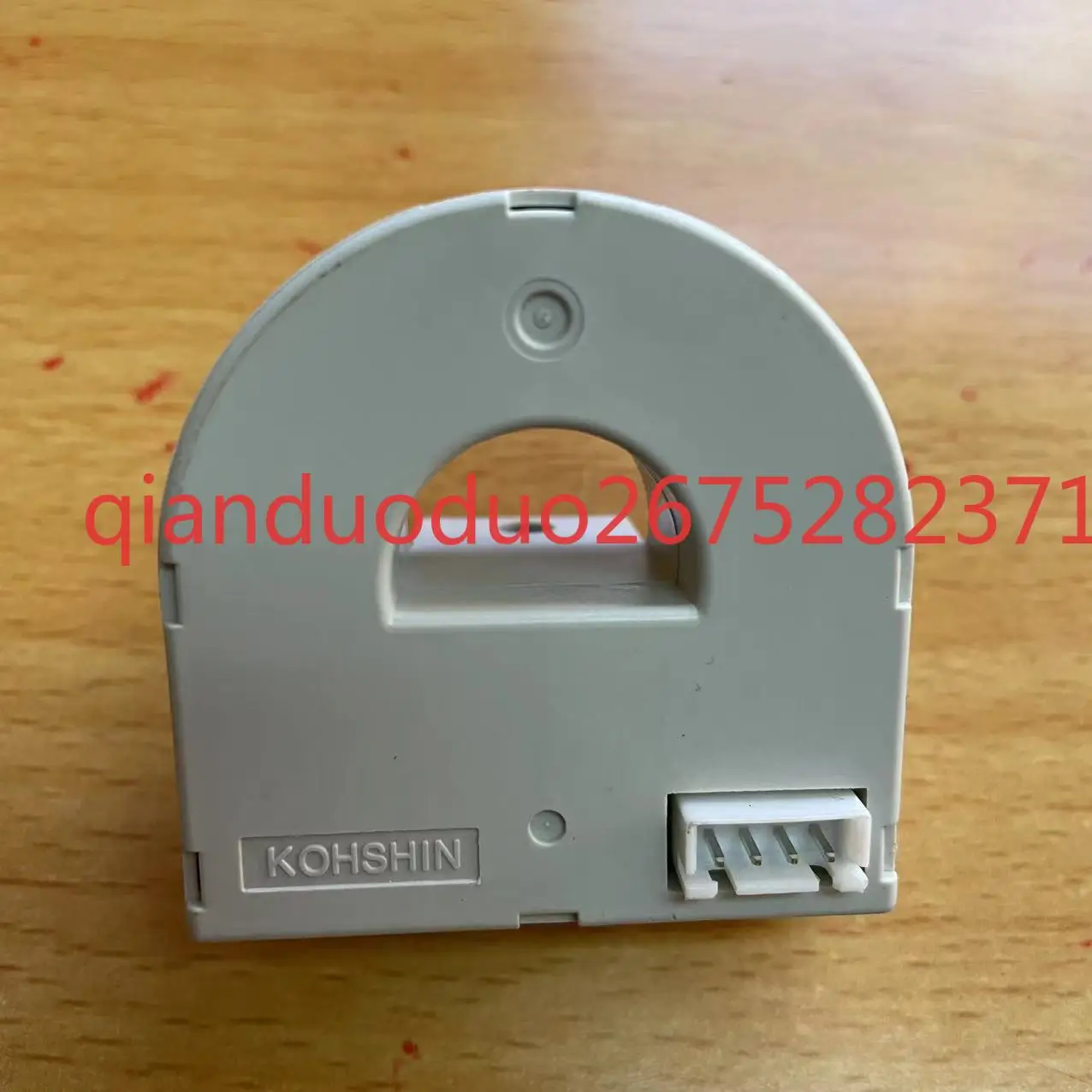 

HS-UF180A0045B15 Инверторный датчик тока трансформатора 45-55-75 кВт