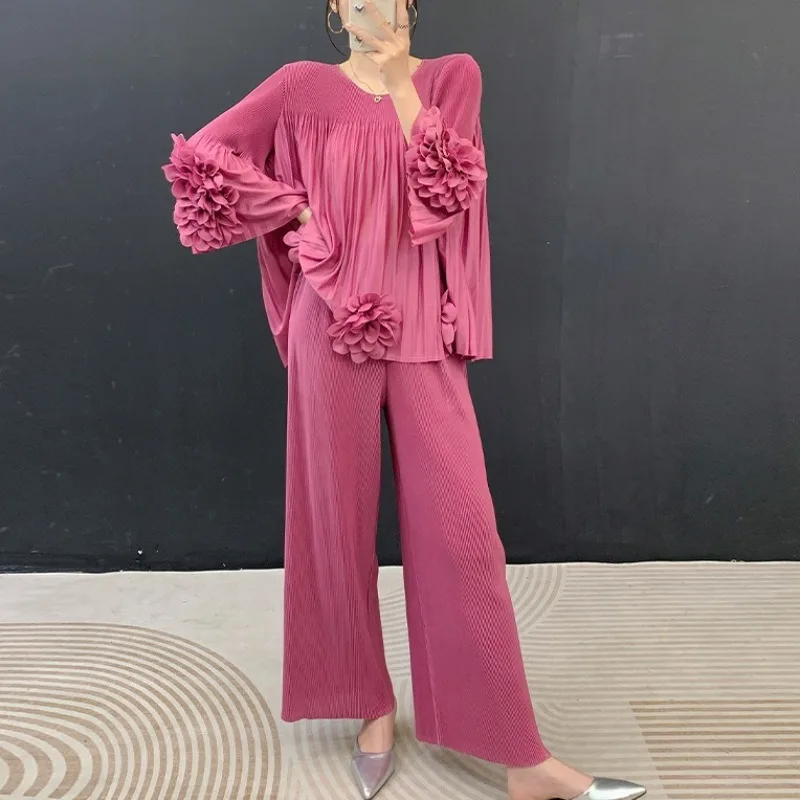 

Miyake Pleated Top 2026 European New Floral Decoration Long Sleeve Round Neck T-Shirt Women's Loose Straight Pants Plus Size Set
