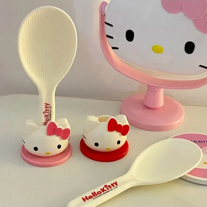 KT Cat Rice Cooker Rice Spoon Non stick Rice Spoon Household Spoon Rice Cooker Rice Scooter Plastic Rice Scooter