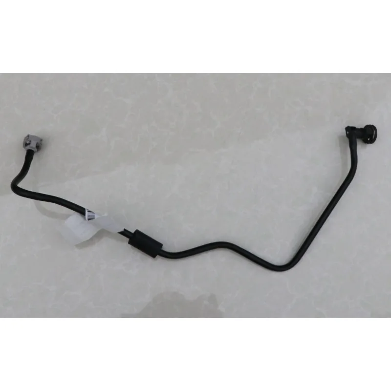 4H0121081BL Coolant Overflow Hose Expansion Kettle Rear Thin Connecting Tube for Audi A8L A8D4 3.0T 4H0121081BL