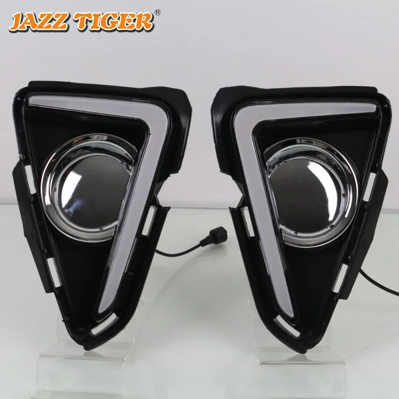 Daytime running lights For Toyota RAV4 2016 2017 2018 Drl with turn signals for cars auto Led fog lights headlights Fso flashes