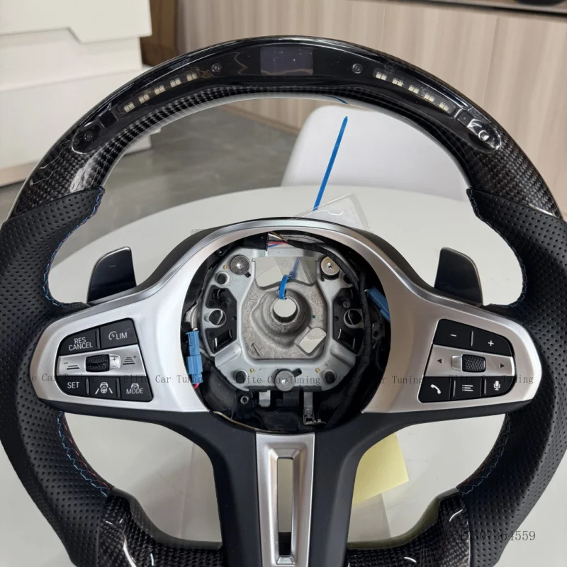 LED Steering Wheel for BMW G Series7 8 Series G30 G15 G16 X  G01 G02 G05 G06 G07 with Carbon Fiber Paddle