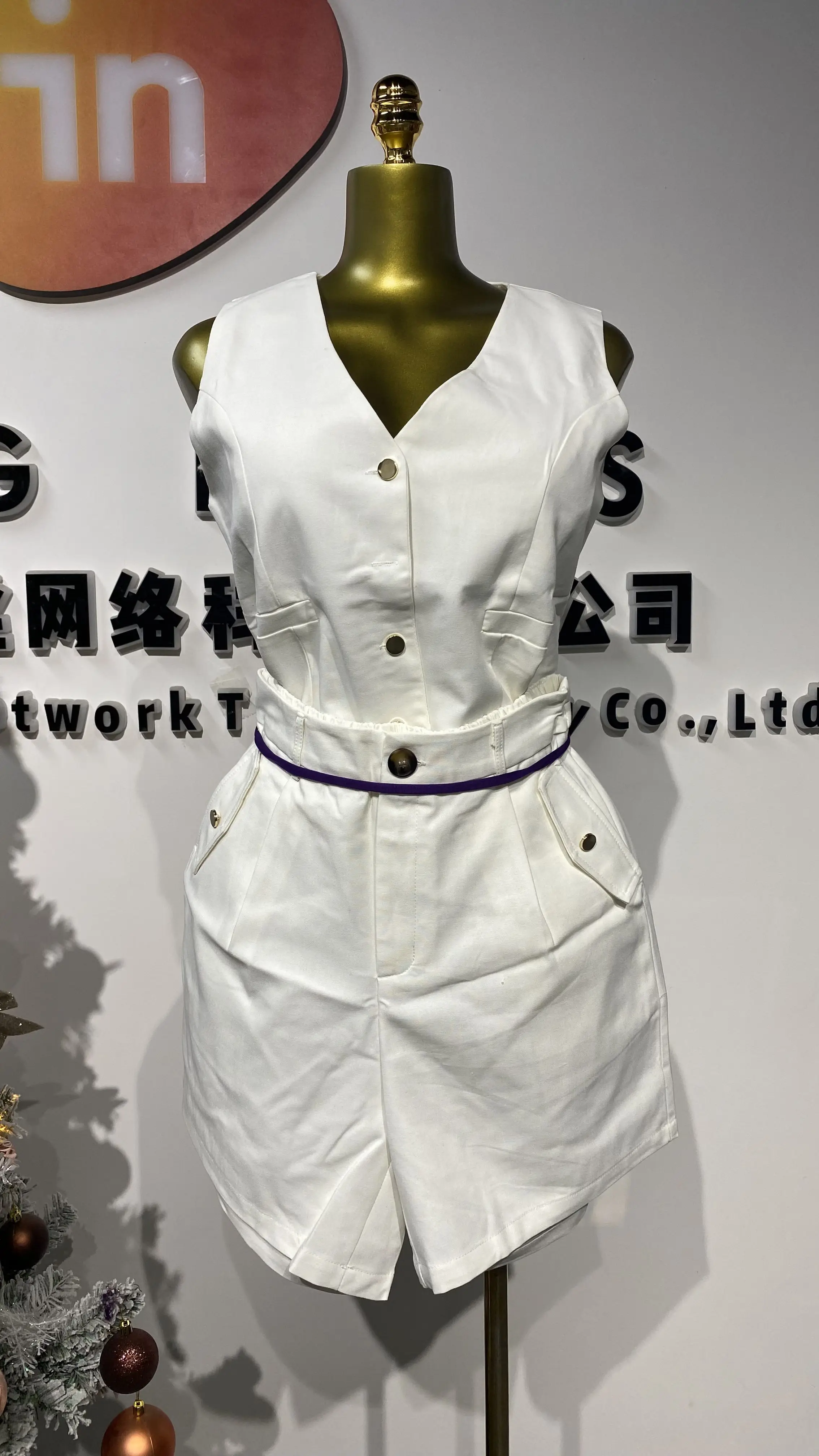 

2025 latest white casual fashion sleeveless short skirt-GZMM144
