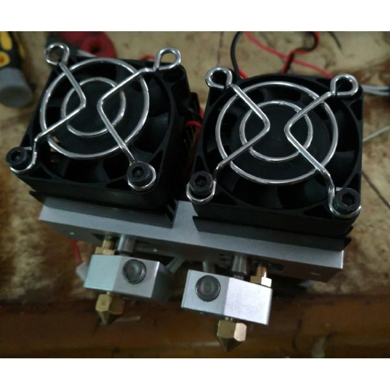 

Аксессуары для 3D-принтеров для двухструйного экструдера makerbot 2x