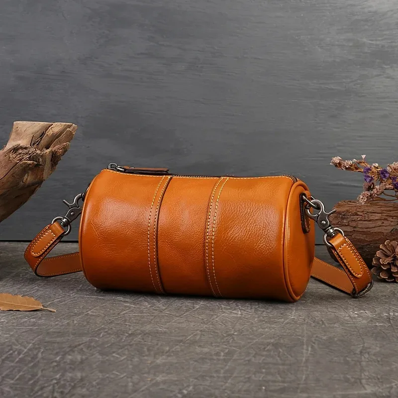 Women Vintage  Leather Barrel Crossbody Bag Cylinder Shoulder Purse Versatile Retro Style Small Zipper Sling Bag