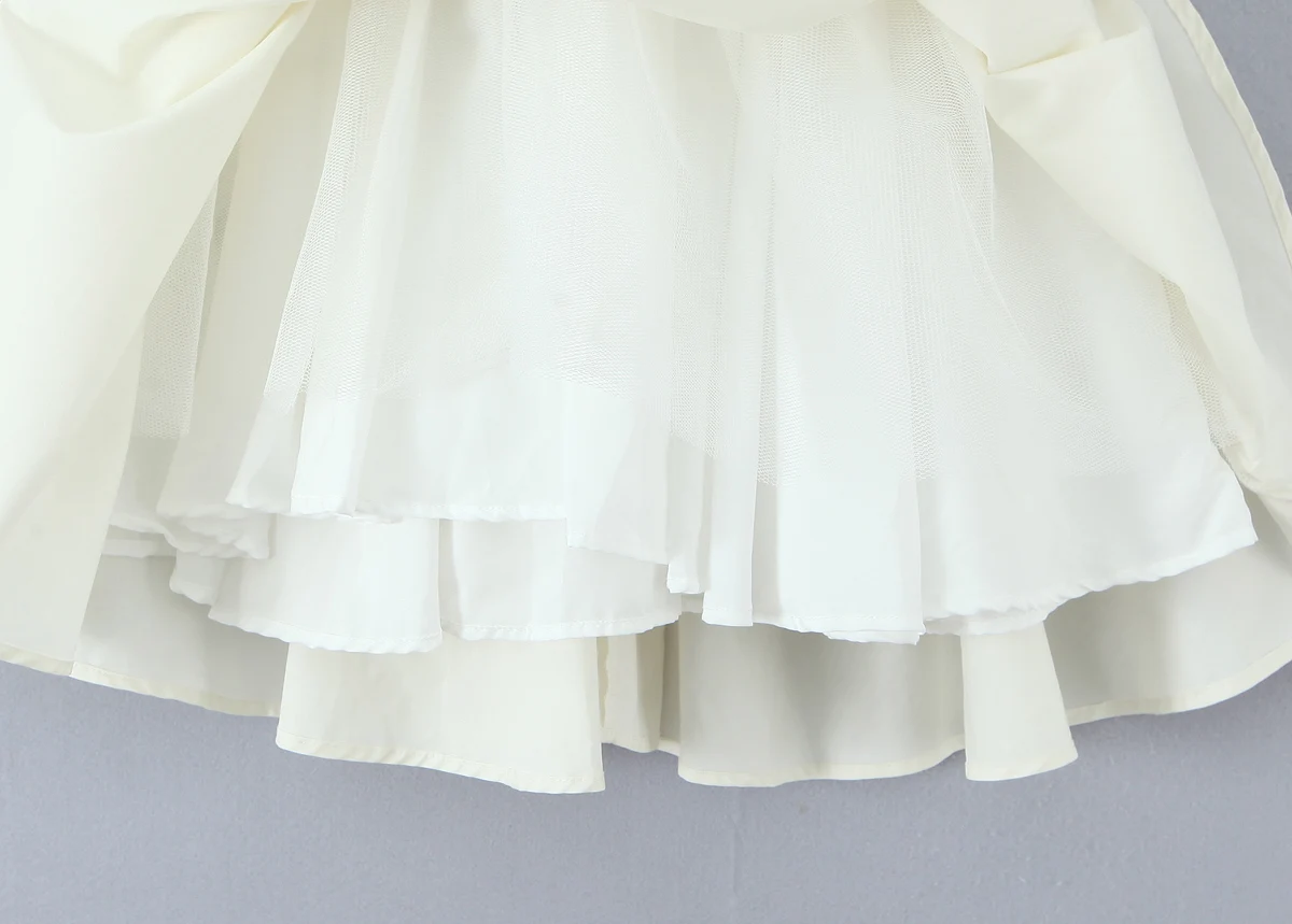 2025 Sexy Beige avec fil poitrine Mini Robe sans bretelles femmes croix laçage dos taille basse froncé Robe de bal robes Robe de soirée