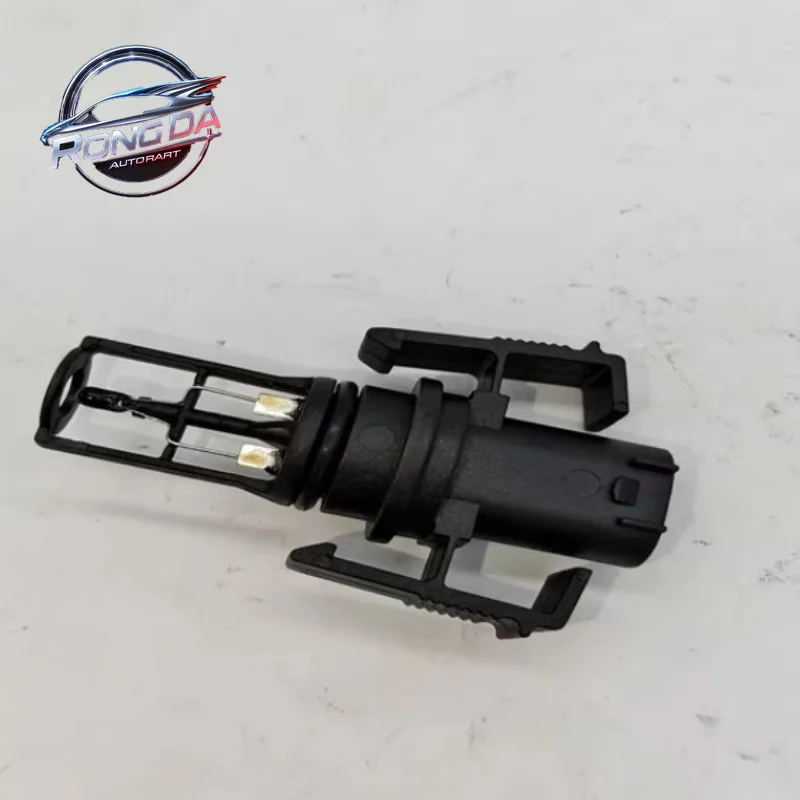 

A6511530028 Brand New Air Temperature Sensor For MERCEDES-BENZ SPRINTER 901 906 OEM 6511530028 2D0905379A
