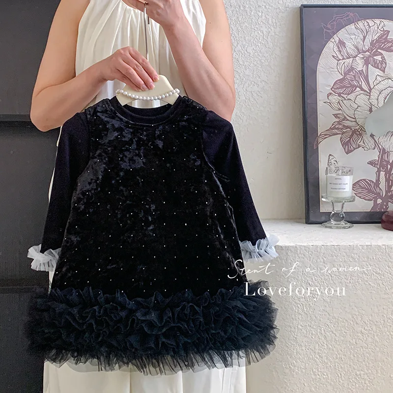 

2025Autumn Girls Velvet Dress New Girls Sleeveless Skirt Baby Bottoming Shirt Two-piece Set