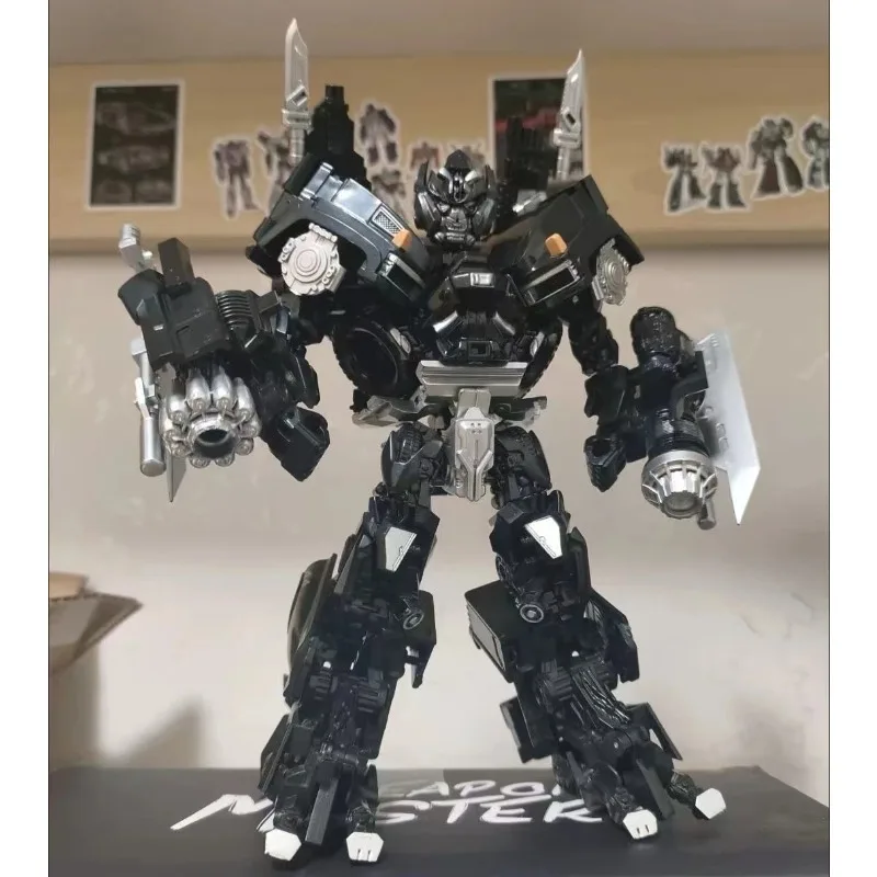 In Stock BAIWEI Transformation IronHide Expert TW1026 Master Black Color Robot Toys Action Figure Gift for Boys with Box