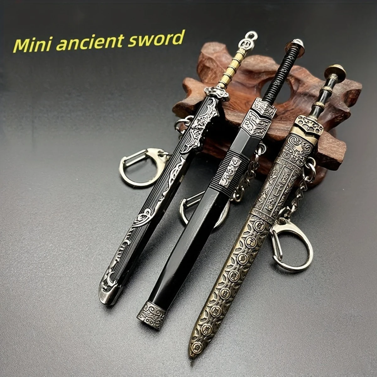 Ancient Chinese Mini Sword KeyChain First Emperor of Qin KeyRing Sword Metal Weapon Toy Key Chain Pendant Cute Keychain