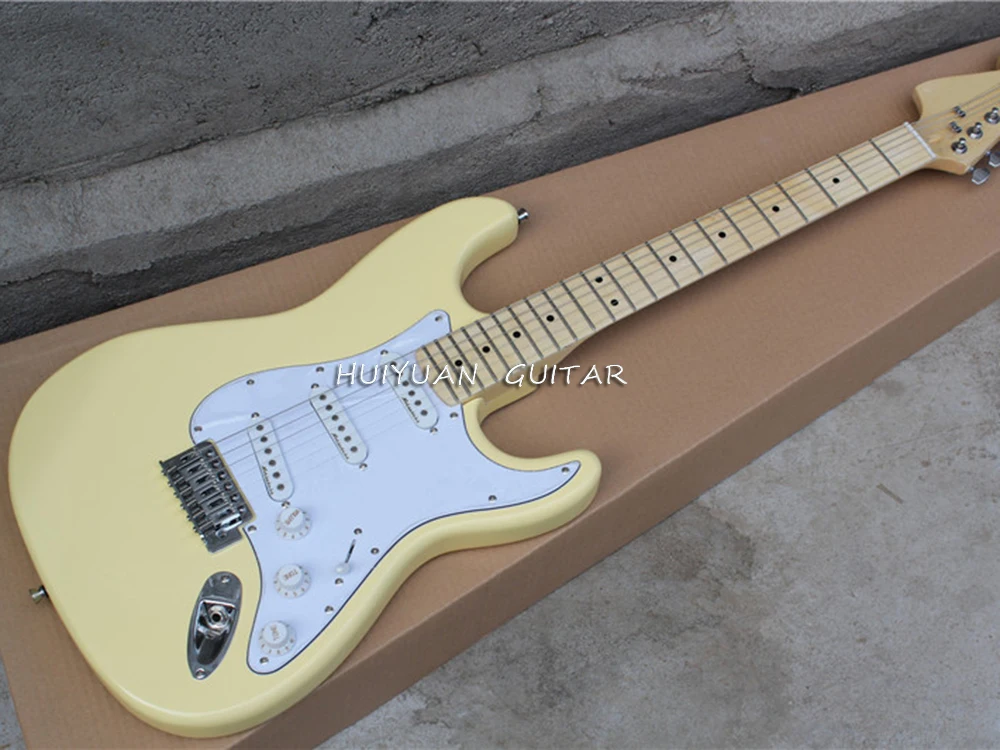 Yellow 6 Strings Electric Guitar with Reverse Headstock, Maple Fretboard,SSS Pickups,Can be Customized