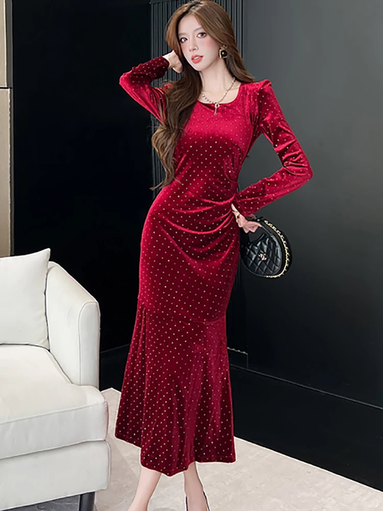 

2025 Red Velvet Diamonds Polka Dot Dress with Long Sleeve Women Elegant Luxury Evening Dress Autumn Winter Korean Bodycon Dress