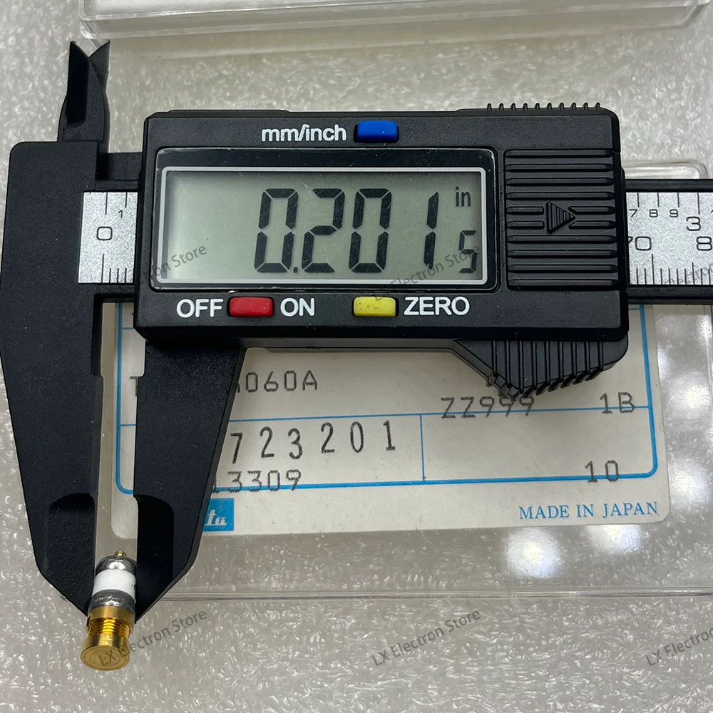 1pcs New MVM106 Adjustable capacitor 0.8-10pF  Working Voltage: 250V