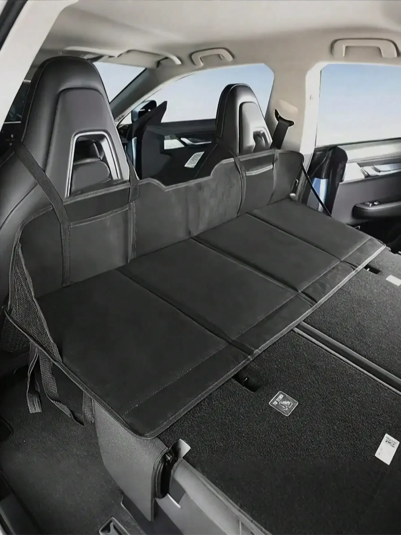 Faltbare Erweiterungsmatratze 1 Stück Autobett-Verlängerung Ideal für Camping, Roadtrips & Übernachtungsreisen Faltbare Erweiterungsmatratze. – Detail 1