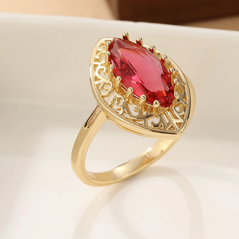 Vintage Kupfer Material Handwerker handgeschnitzt Muster Hohlring eingelegt mit rotem Pferdeauge synthetischer Zirkon Ring Schmuck – Detail 7