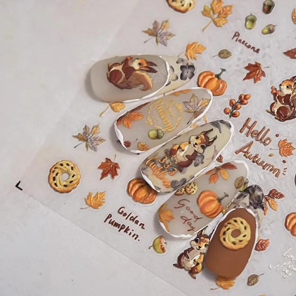 Herbst-Nagelkunst-Aufkleber, 5D-geprägt, niedliche Abziehbilder, Herbst-Eichhörnchen, Tannenzapfen, gefallene Blätter, Design, selbstklebende Maniküre-Aufkleber – Detail 3