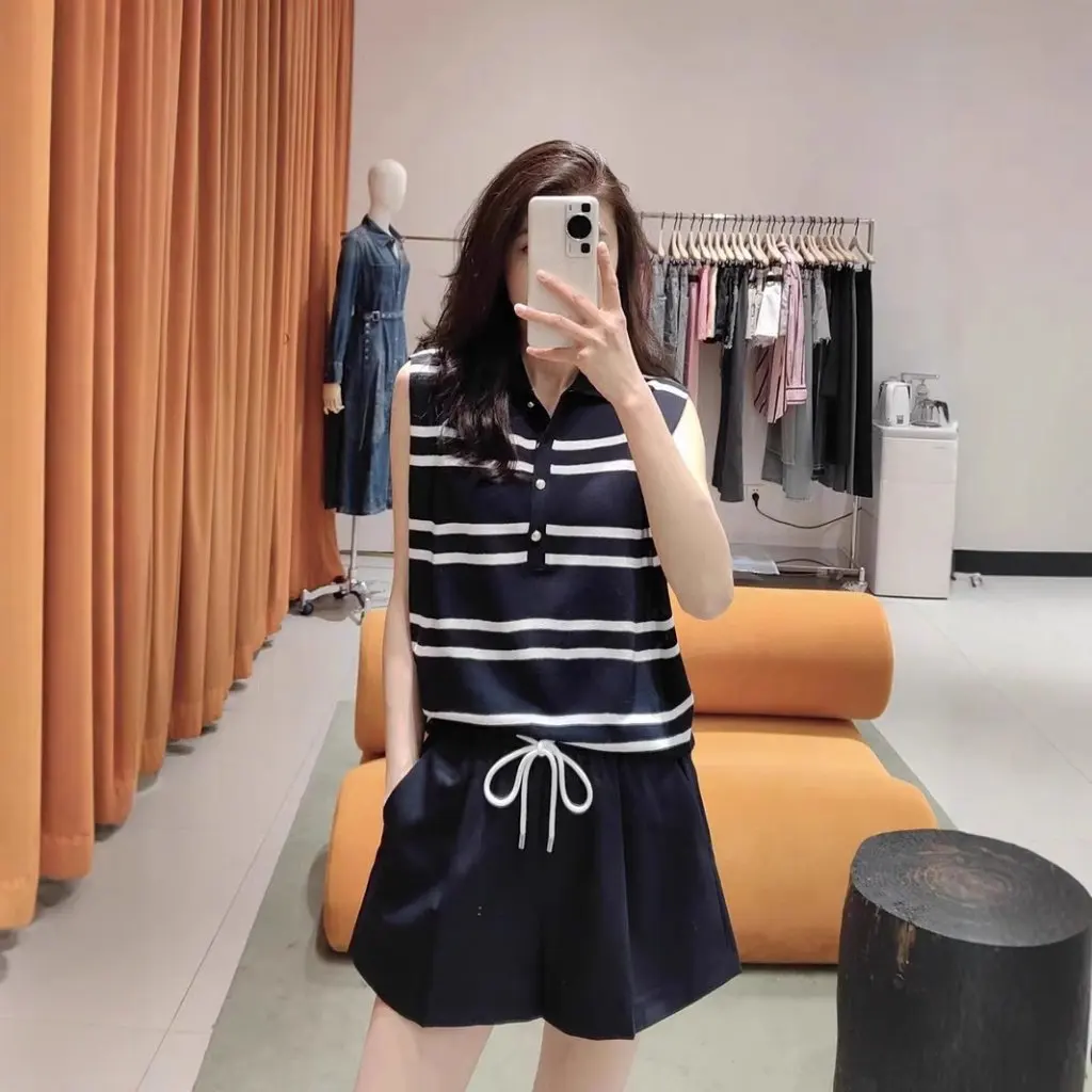 

M**O Women's Sleeveless Polo Shirt Summer New Lapel Button Stripes Contrasting Wide Shoulder Knitted Top