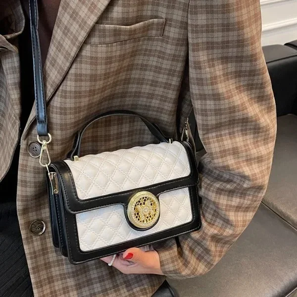 

Premium Sense Small Bag Women 2025 New Popular Diamond Grid Chain Texture Popular Messenger Small Square Bag