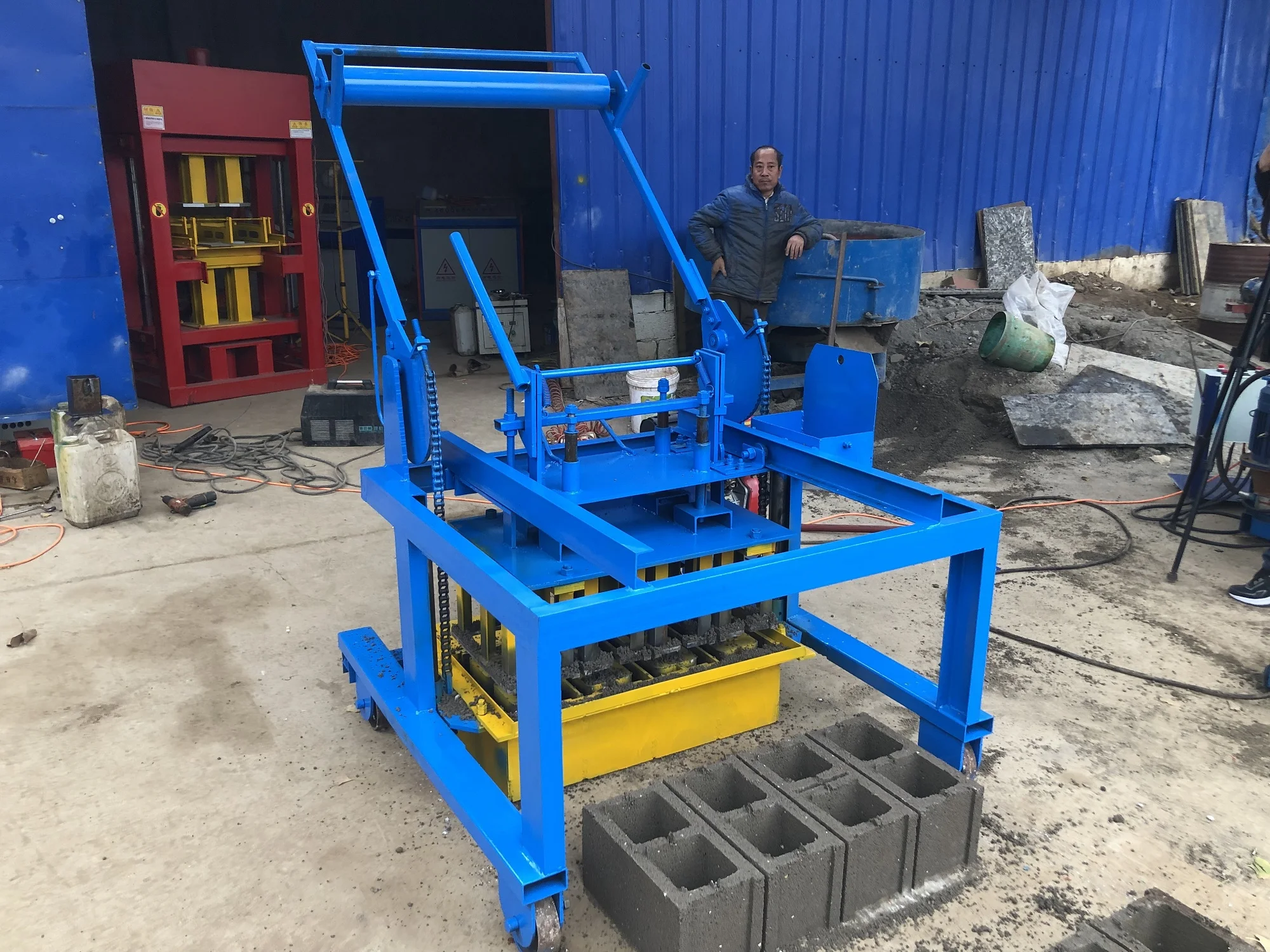 QTM4-40 Concrete Brick Laying Machine Cement Block Make Machine Brick Moulding Machine