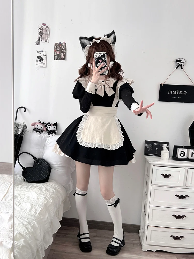 Gothic Lolita Maid Attire with  Traditional  Style Pleated Lace Top and Bow Lolita Skirt By with PUJI