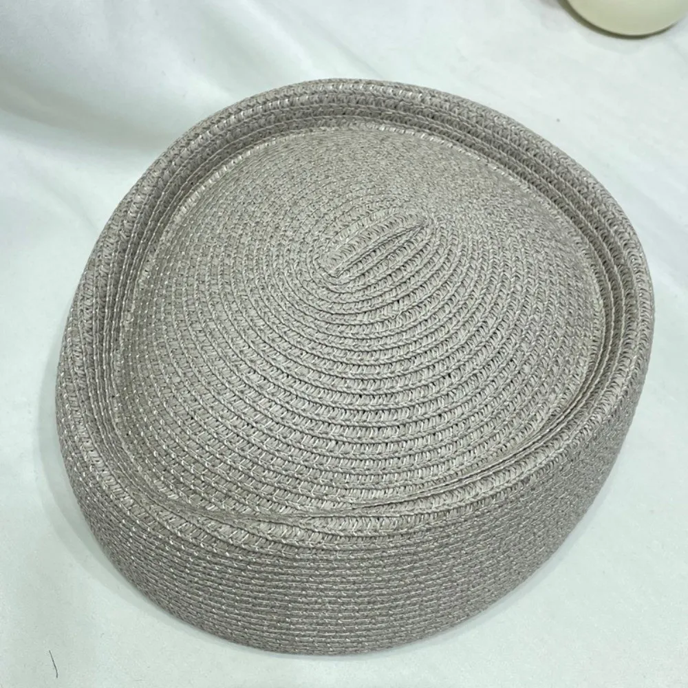 

Women Elegant Straw Beret Hat Teardrop Handmade Flight Attendant Hat Classic Simple Vintage Sun Hat Wedding Party