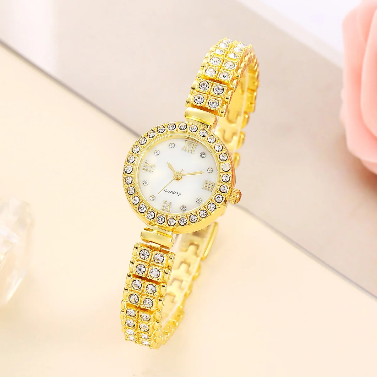 

Изысканные маленькие индивидуальные повседневные британские часы со стразами унисекс