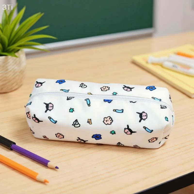 Large Capacity Capybara Pencil Case with Zipper - Ideal for Cosmetics and School Supplies