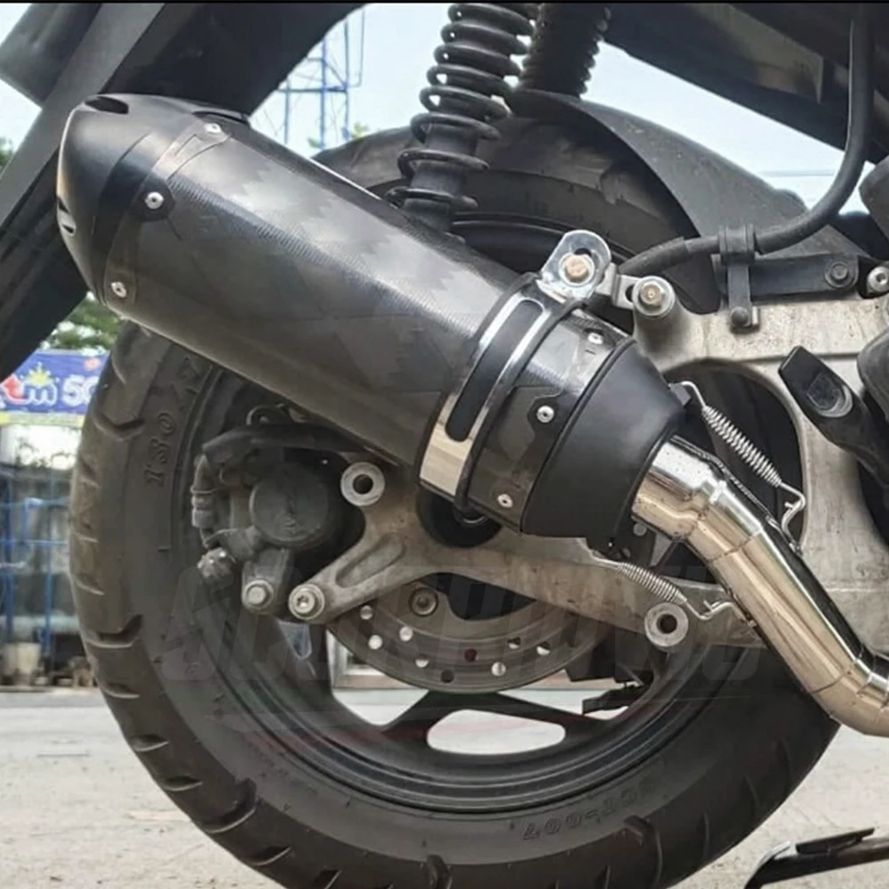 Sliding sleeve of middle connecting pipe of motorcycle exhaust muffler is suitable for Daytona 675 675r 2006-2012