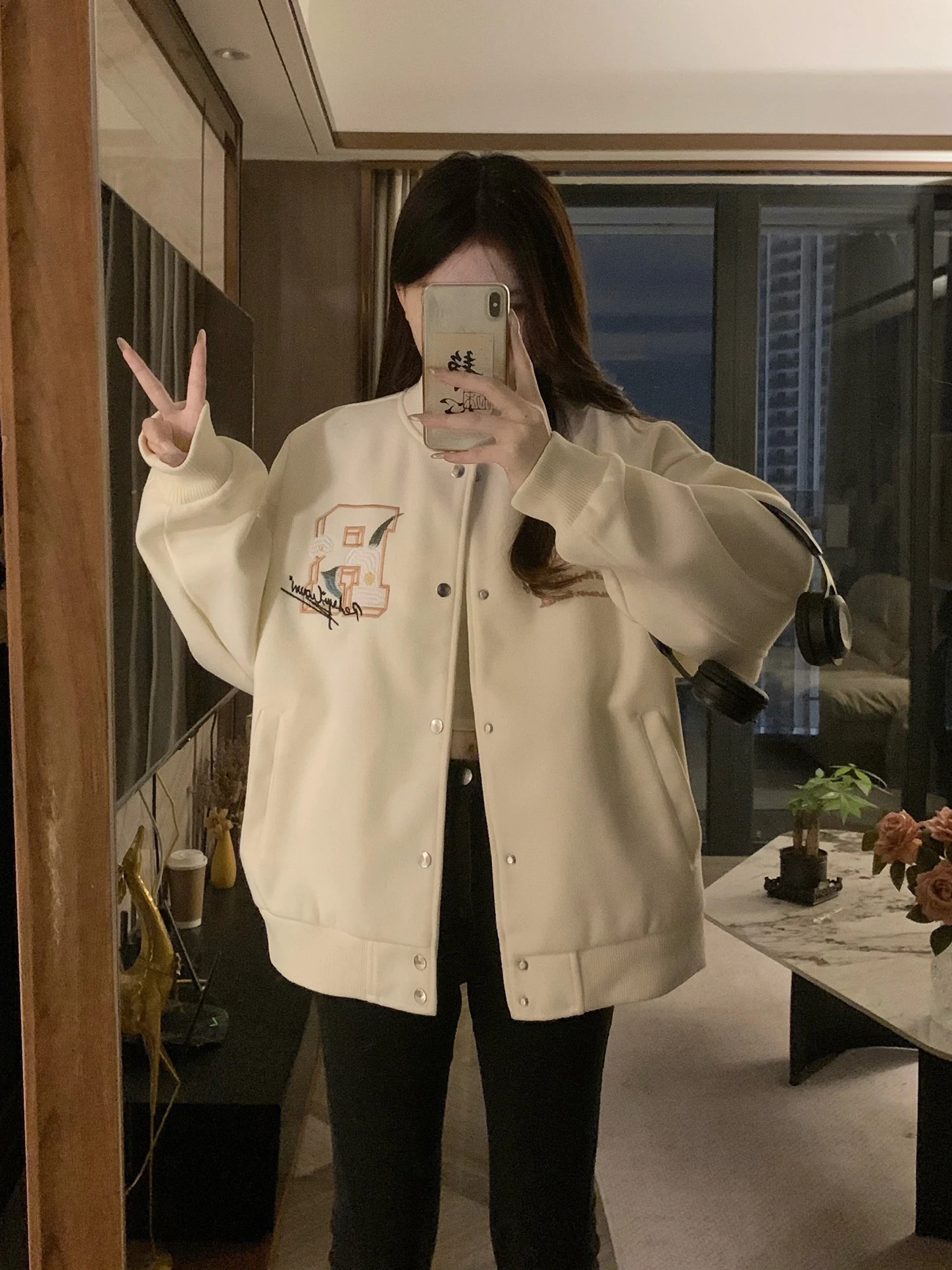 

Женские осенние бейсбольные куртки темно-синего цвета, уникальные, с завязками, из эластичного канваса, с принтом, расшитые бисером, укороченные, в клетку, без карманов, в городском стиле, с подкладкой, OL