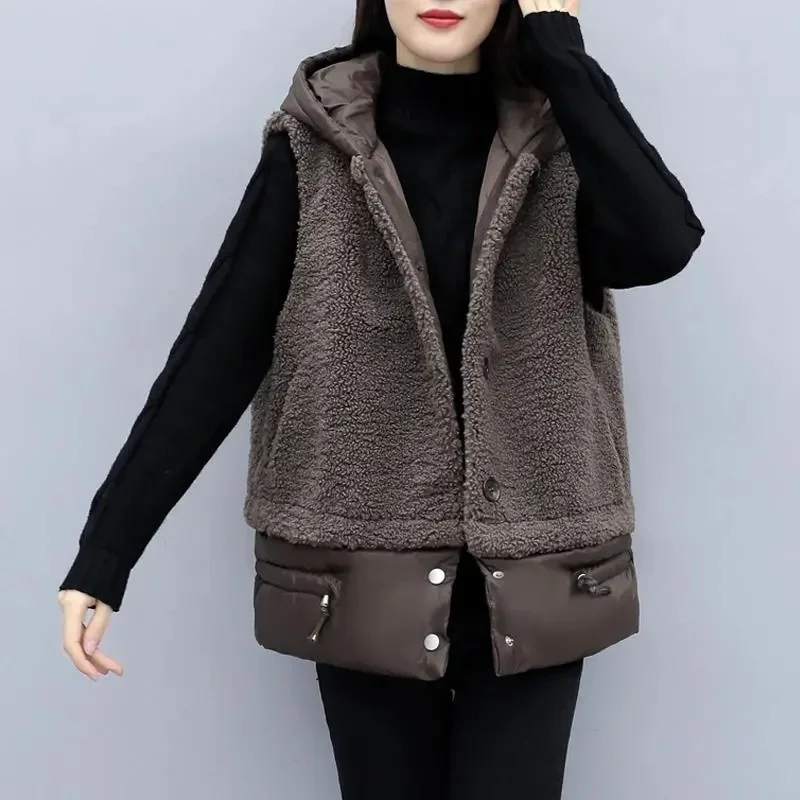 Gilet di lana di agnello imitazione a doppio strato abbigliamento autunno inverno da donna cappotto imbottito in peluche imbottito in cotone allentato marea E10