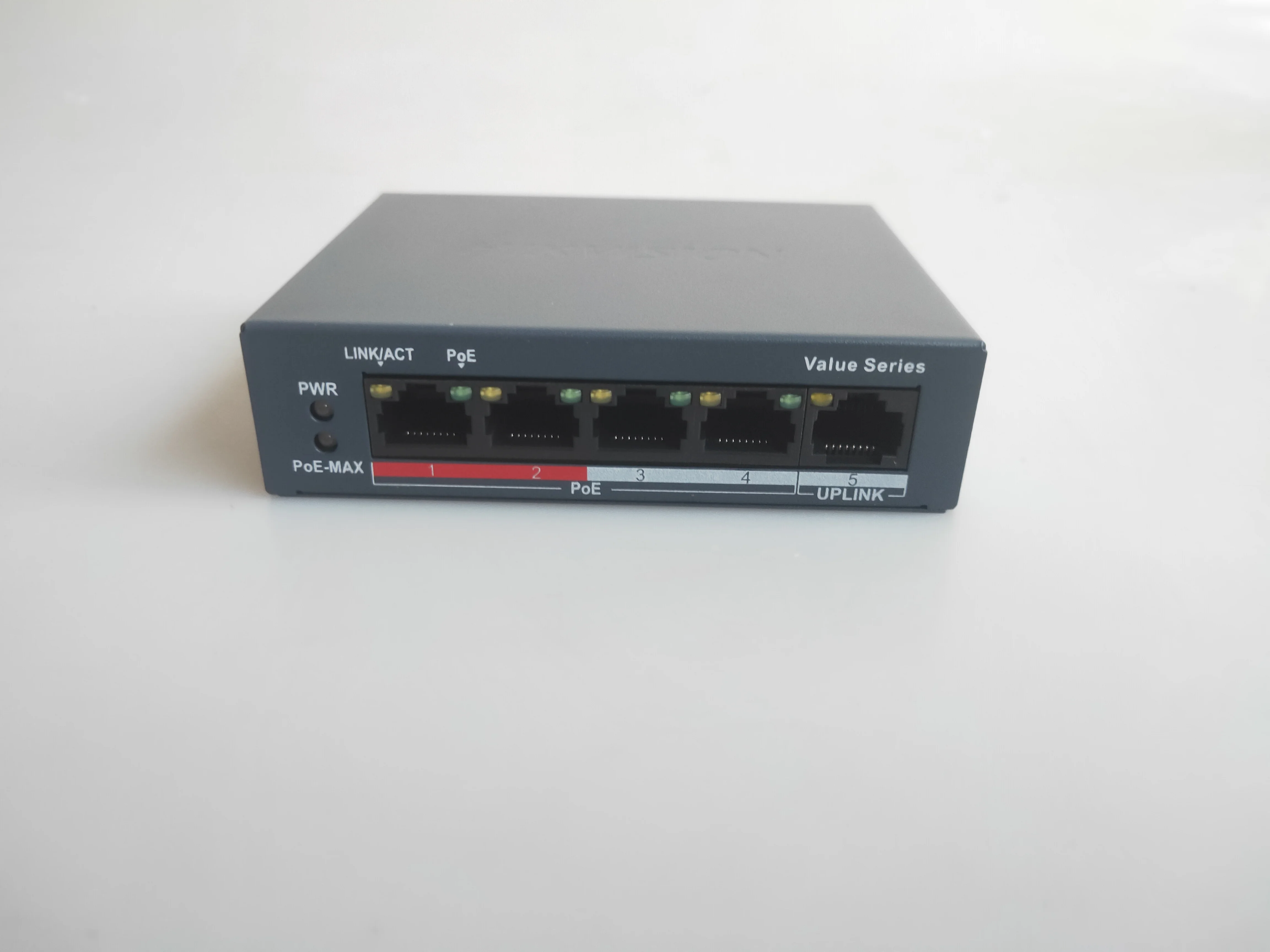 Imagem -02 - Port Switch Poe Ethernet Rápido Ethernet Ds3e0105p-e m b Hikvision4