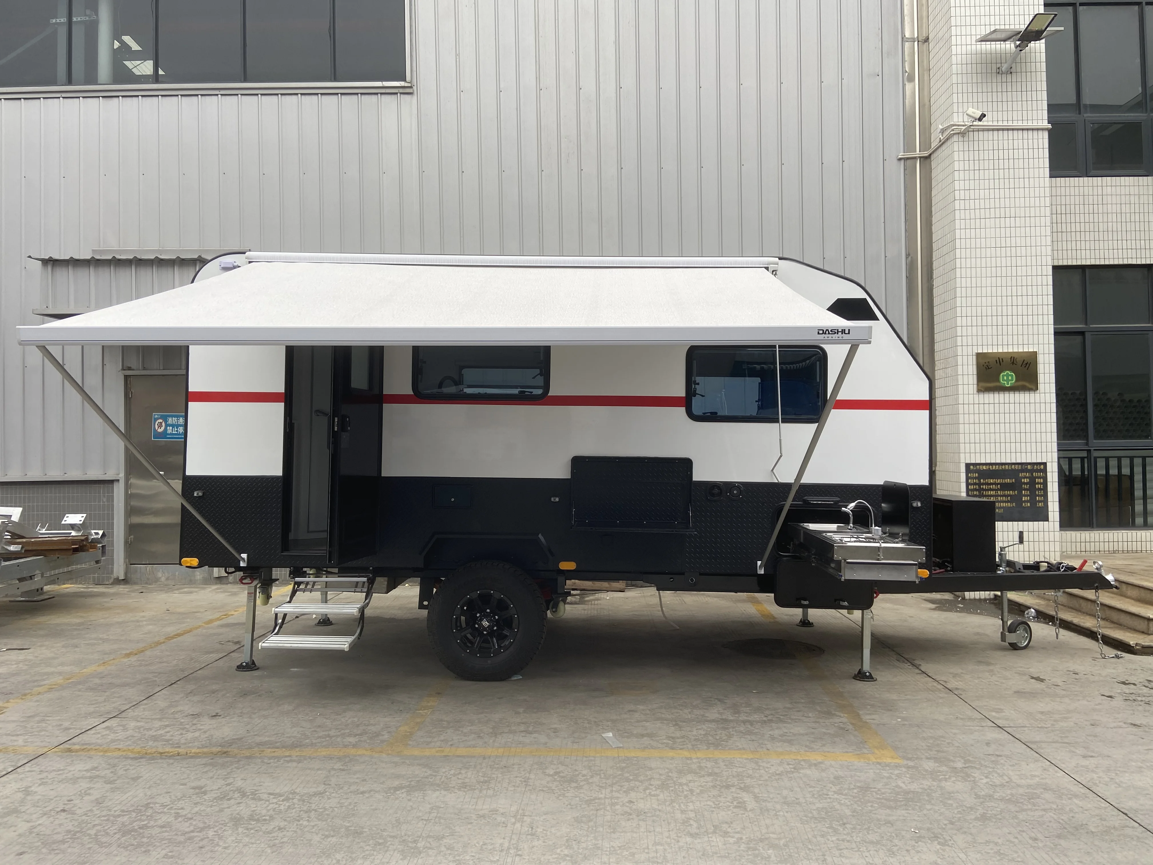 2025 Самая горячая распродажа, алюминиевый крошечный дом, мини-караван, каплевидный туристический кемпер, прицеп для 4 человек