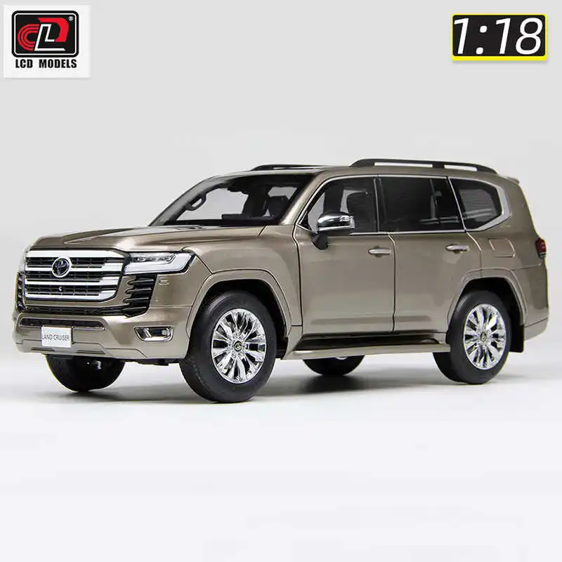 1/18 LCD Model samochodu Land Cruiser LC300 ZX SUV Metalowy samochód Symulacja pokoju Ozdoba Odlew Model Chłopiec Niestandardowy prezent urodzinowy Zabawka