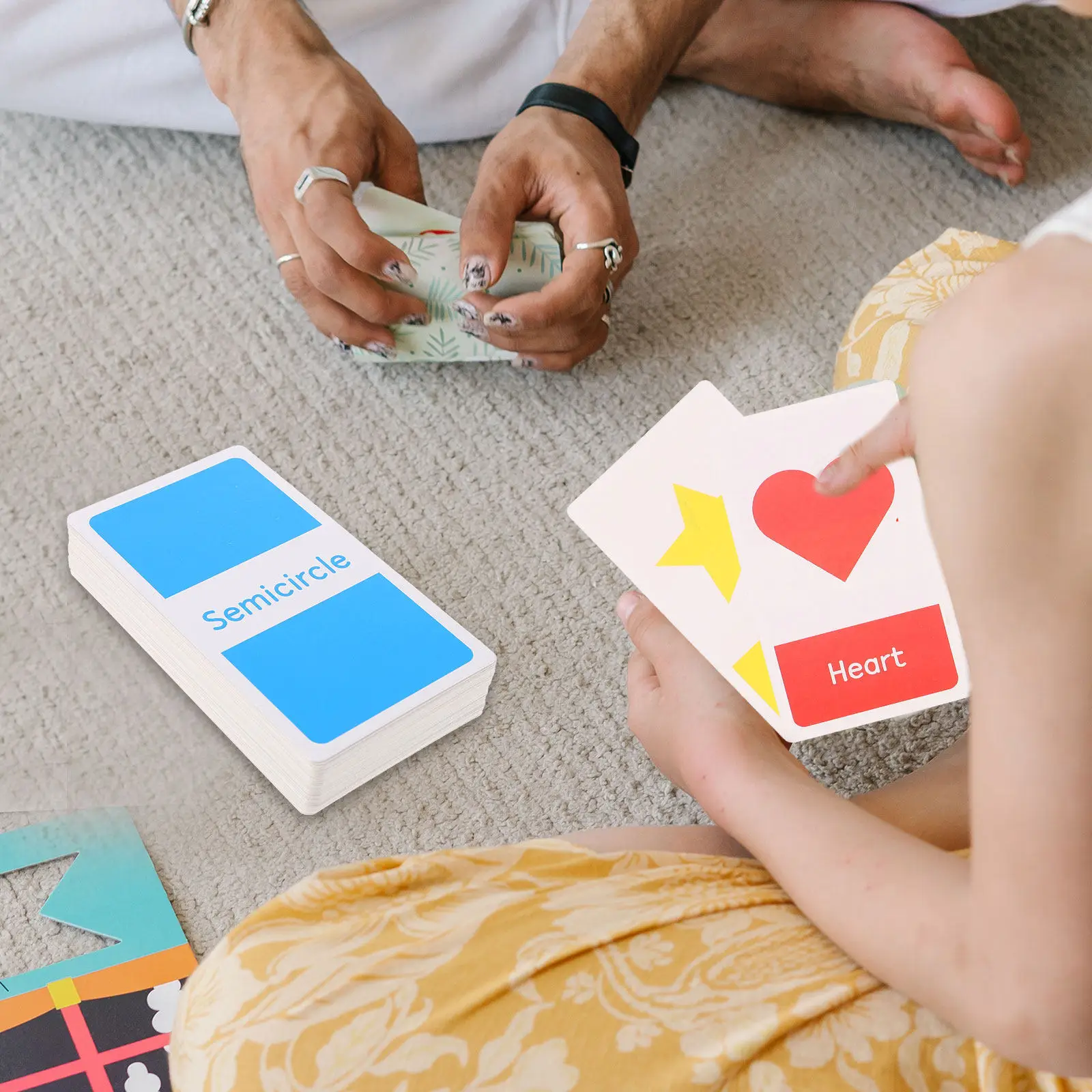 ชุดแฟลชการ์ดกระดาษ 1 ชุด สำหรับฝึกทักษะการเรียนรู้ตัวอักษร ตัวเลข และประสาทสัมผัส สำหรับเด็กวัยเตาะแตะและก่อนวัยเรียน เสริมสร้างพัฒนาการด้านความจำและการเรียนรู้