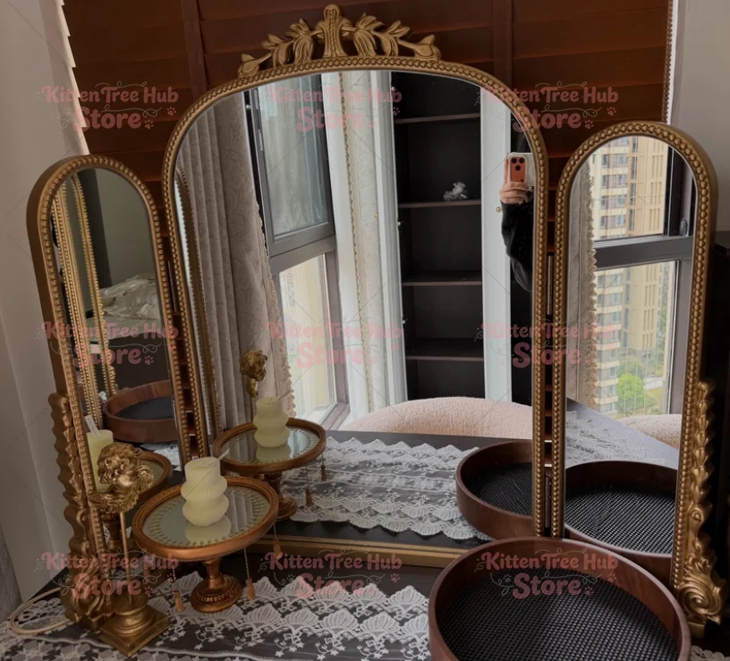 French Retro Tri-fold Mirror European Carved Vanity Bedroom Vanity Mirror Desktop Desktop Home Folding Three-sided Mirror