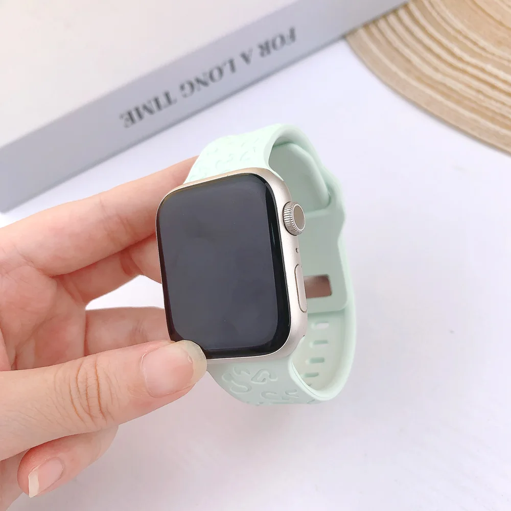 Engraved Leopard Straps For Apple Watch Band ultra 2 49mm 45mm 44mm 42mm 41mm 40mm Silicone bracelet for Series 9 8 7 se 3 6 5 4