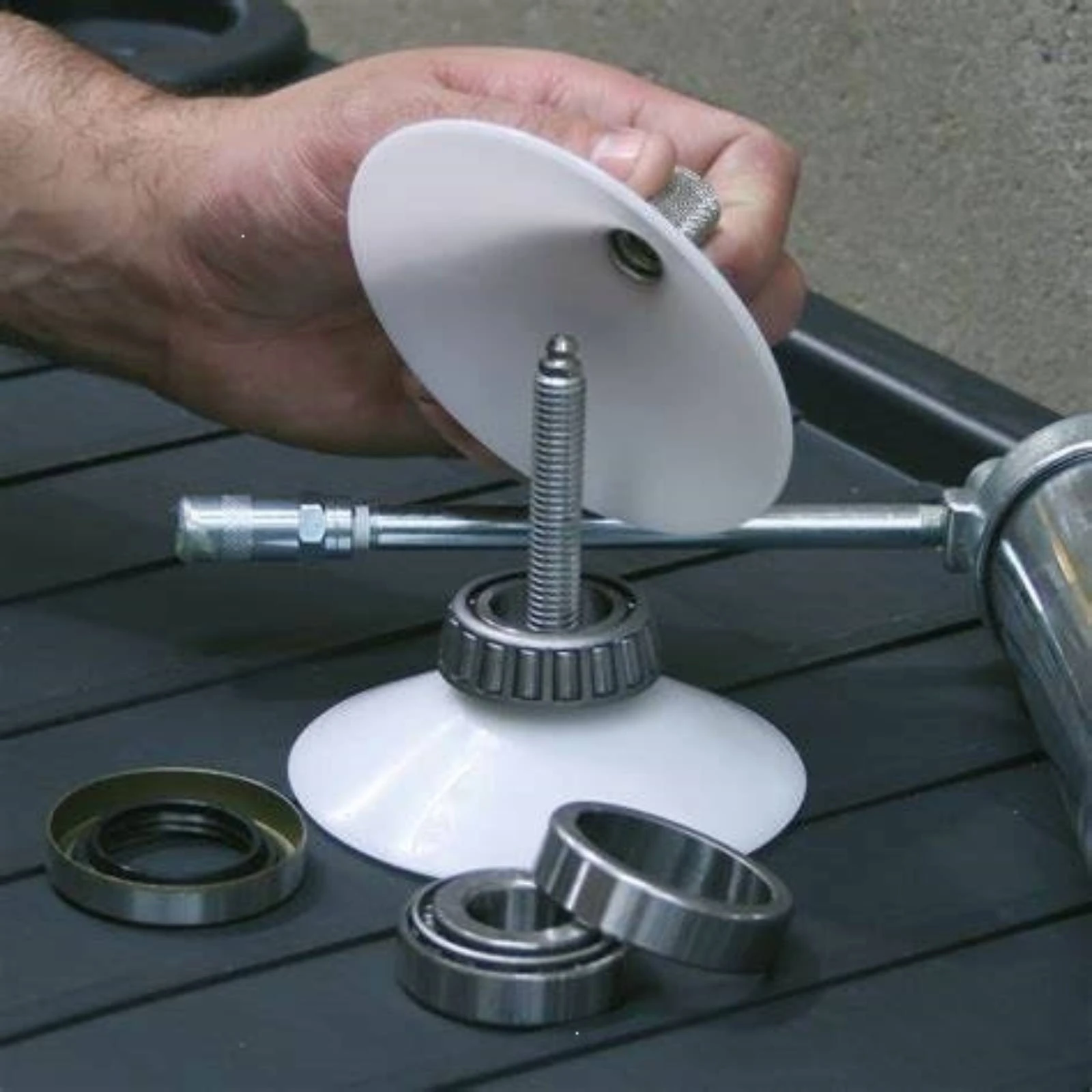 Universal Bearing Grease Packer Easy to Use Bearing Grease Packer with Threaded Rod Time Saving User Friendly for Mechanics