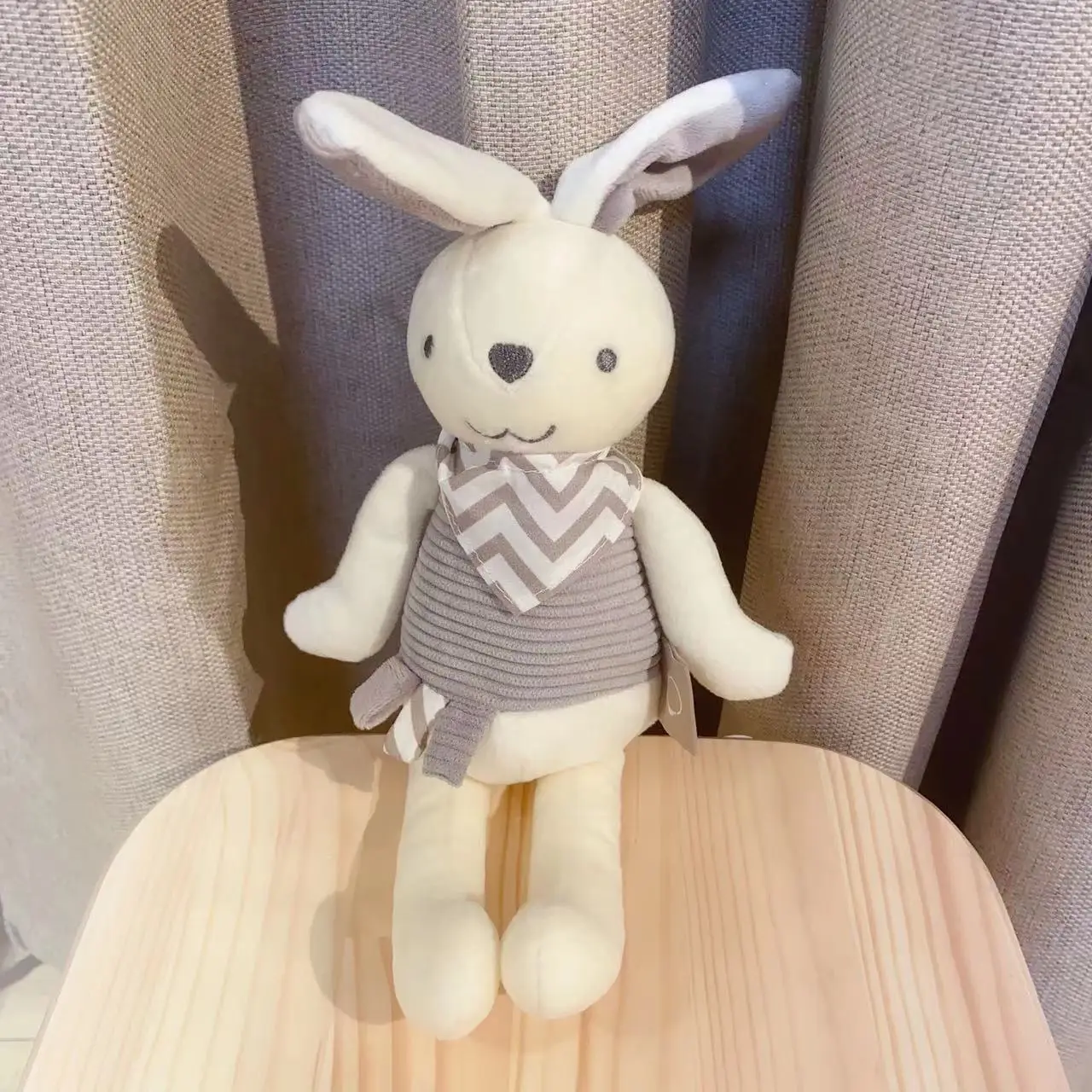 26cm Lovely Long Ear Rabbit Handmade Bunny Doll with Ring Paper High Quality and Soft Stuffed Plush Dolls for Sleeping Mate