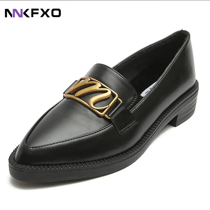 New England Style Fashion Vintage Metal Ring Buckle Leather Pointed Toe Loafers Women Flat Shoes Female VC4110