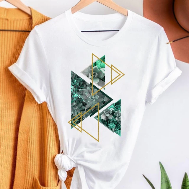 geometric ストア t シャツ