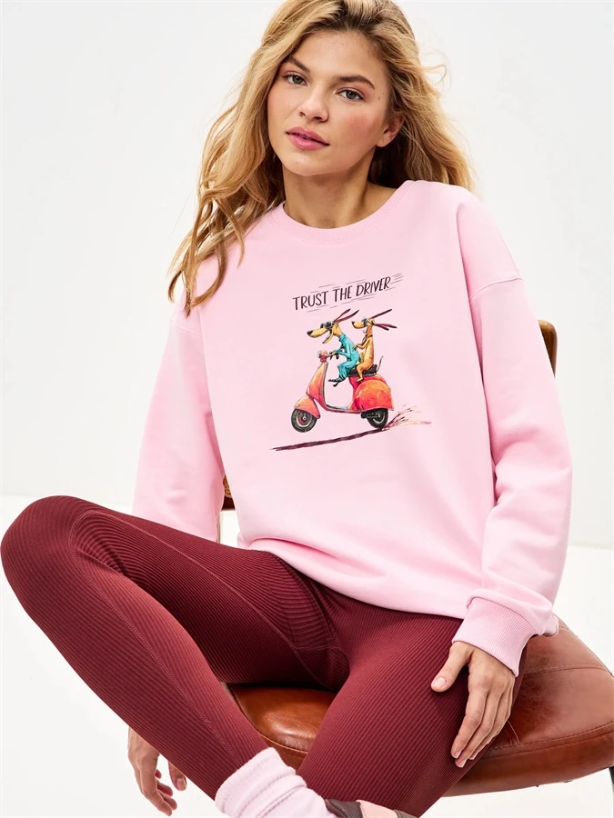 

Свободный повседневный свитшот с круглым вырезом и длинными рукавами, с принтом, женский, модный, удобный, дышащий, цветной, с круглым вырезом.