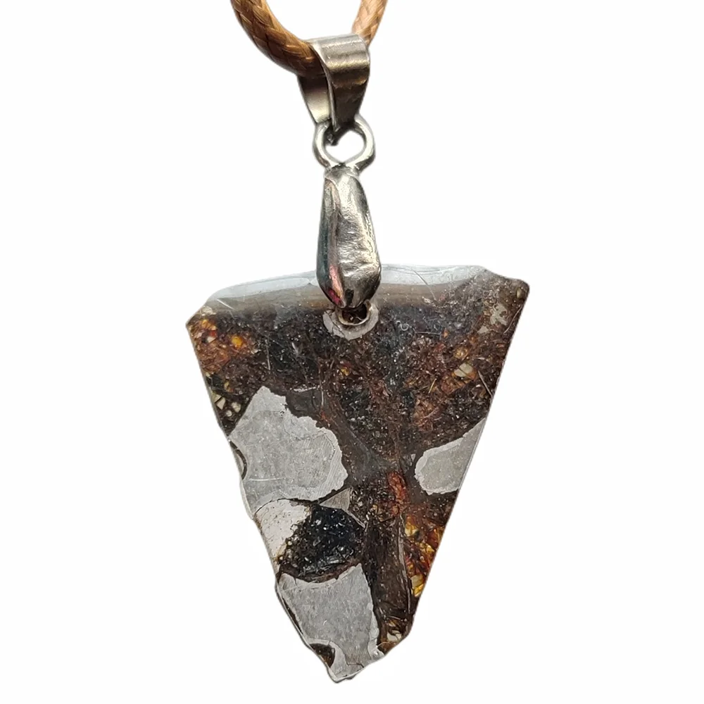 Olive Meteorite Pendant Natural Meteorite Material Necklace Olive Meteorite Slice Specimen Gift Collection