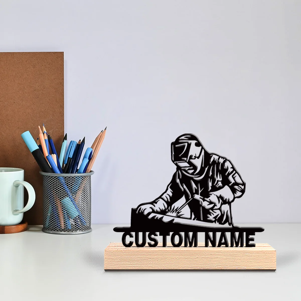 1pc Beauty Personalized Custom Welder Metal Art With Wooden Base Tabletop Decoration Elegant Wooden Base Decor for Living Room,