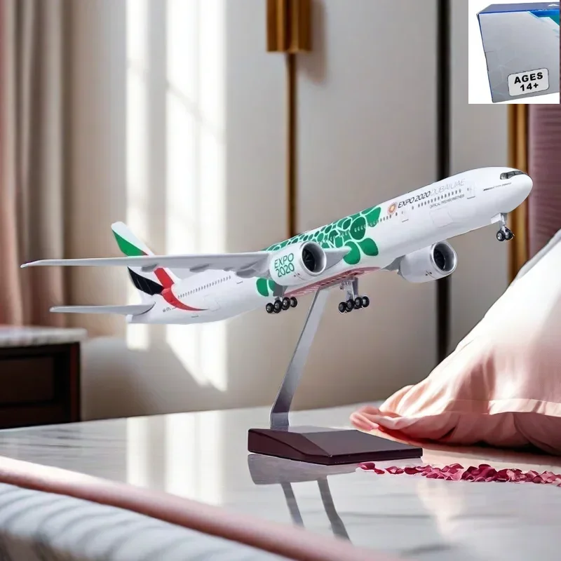 

Scale Diecast Model 47CM 1:157 Emirates Expo 2020 DUBAIAUE Airlines Boeing 777 Resin Airplane Airbus Collection Display