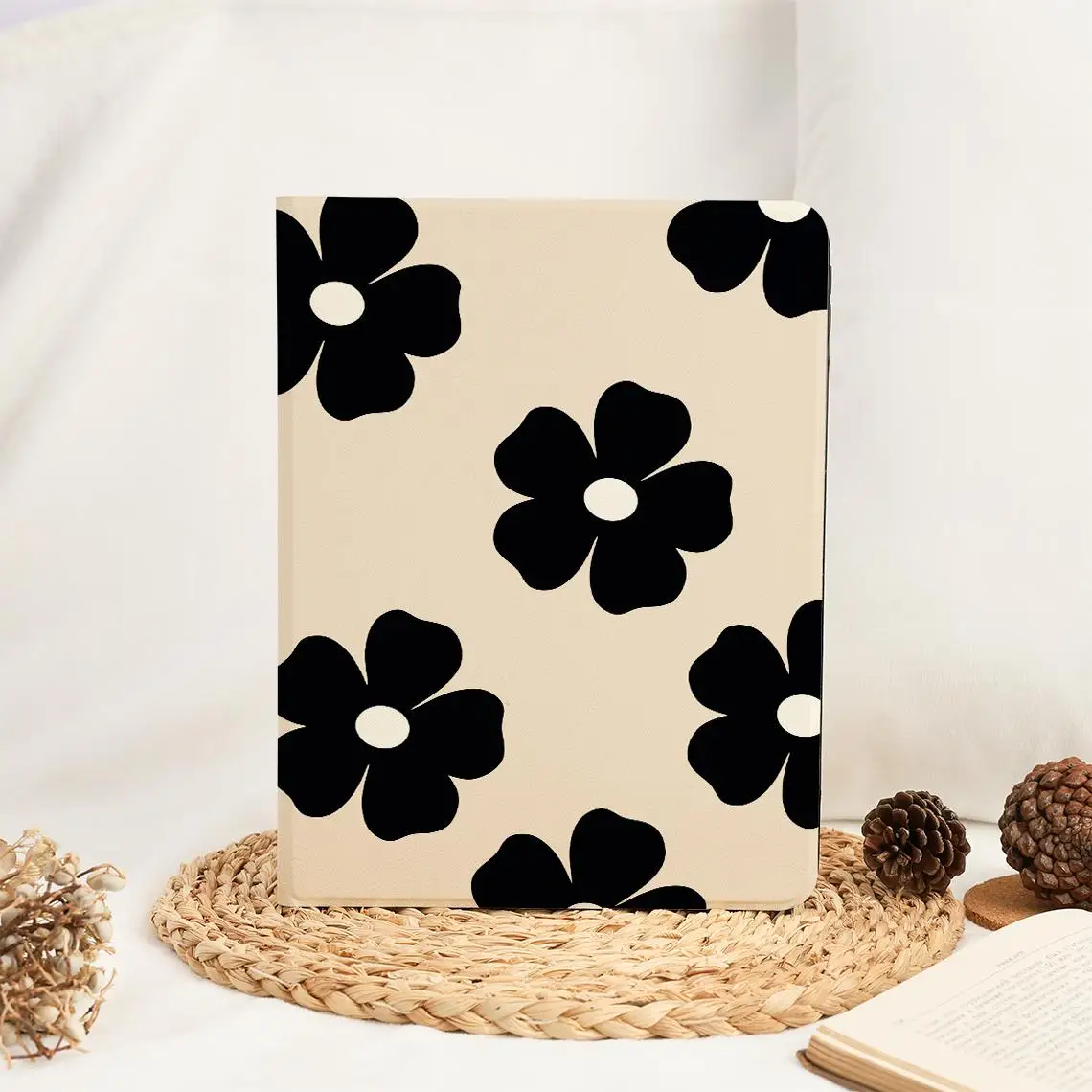 حافظة iPad بسيطة على شكل زهرة سوداء لهاتف Apple iPad 9.7 بوصة 10.2 بوصة 10.5 بوصة 11 بوصة iPad Air 6 5 4 iPad Mini 7/6/5 iPad Pro 2022 2021